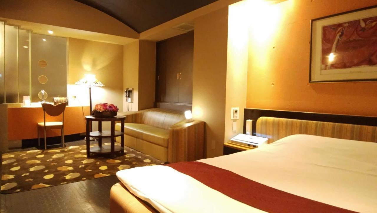 La.Festa (Adults Only) Hotel Takamatsu Luaran gambar